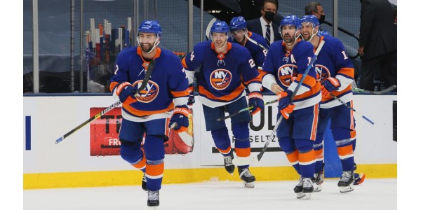 Boston Bruins srušio se 2-6 u drugoj četvrtini Boston Bruins srušio se 2-6 u drugoj četvrtini